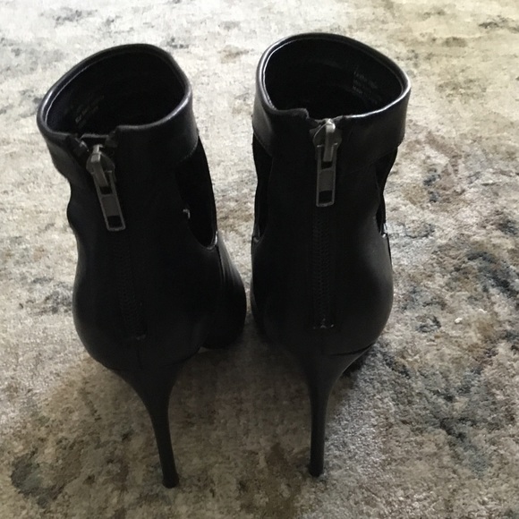 Nice STYLISH leather booties 🌹🌹 - Picture 3 of 7